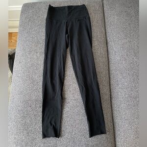 Aritzia TNA high waisted leggings